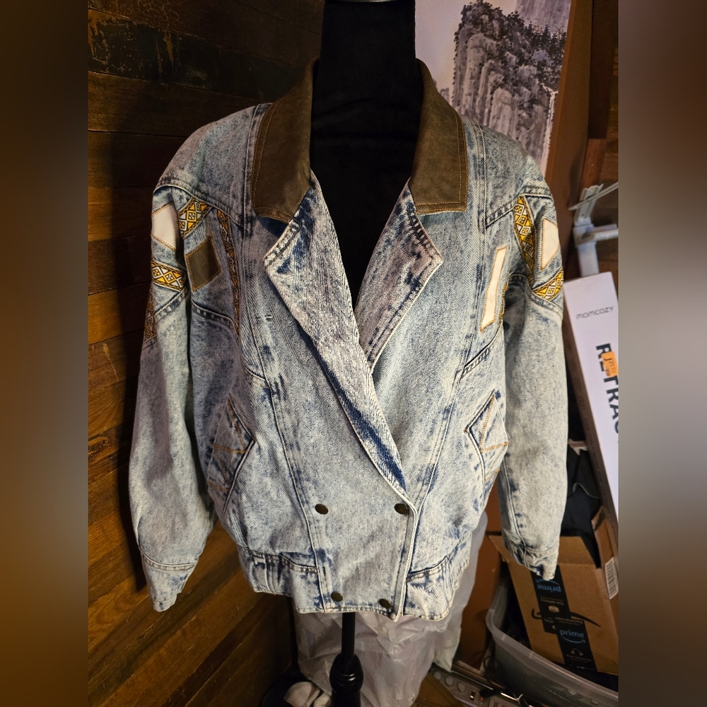 Vintage New York Girl S Western Acid Wash Denim Jacket Embroidered Aztec Print